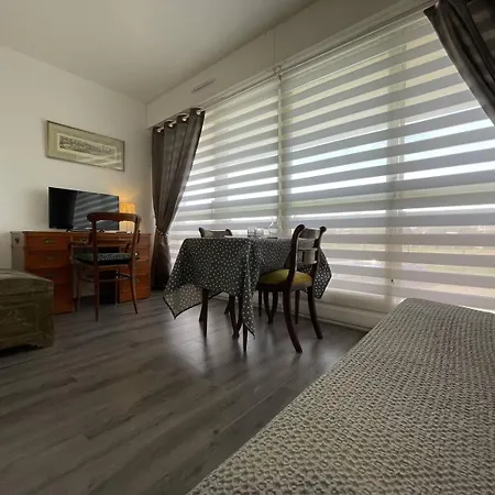 Appt 1 Pièce - Lr820-0d2 Appartement